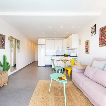 Relax And Enjoy The Sea