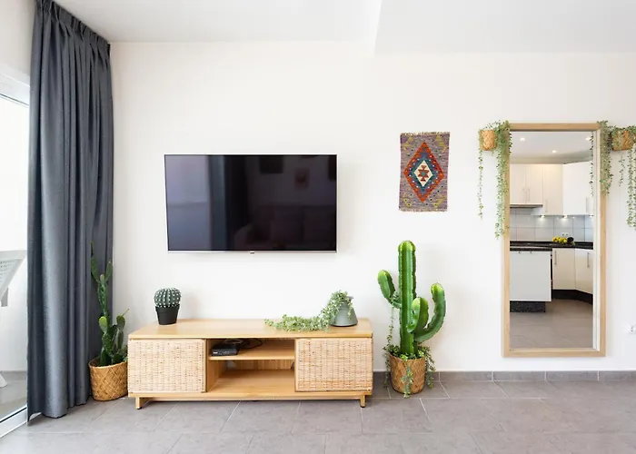 Relax And Enjoy The Sea Callao Salvaje