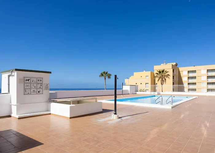 Relax And Enjoy The Sea Apartment